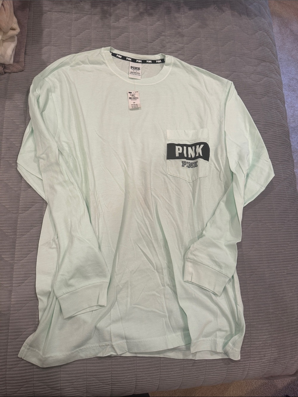PINK Victoria's Secret Men's Long-Sleeve Pocket Tee in Light Mint